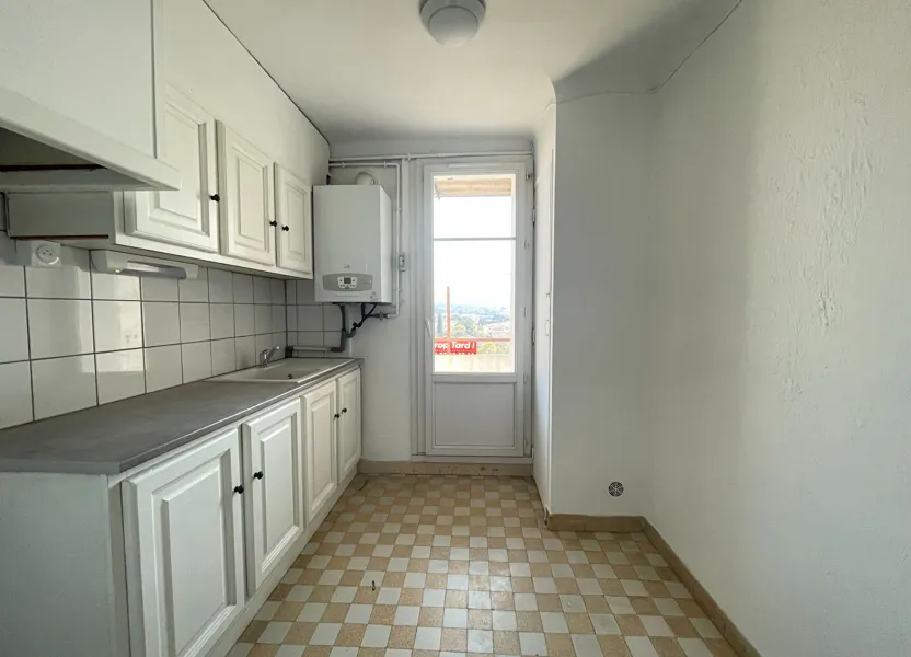 Flat Rue des Carrières in Châteaurenard