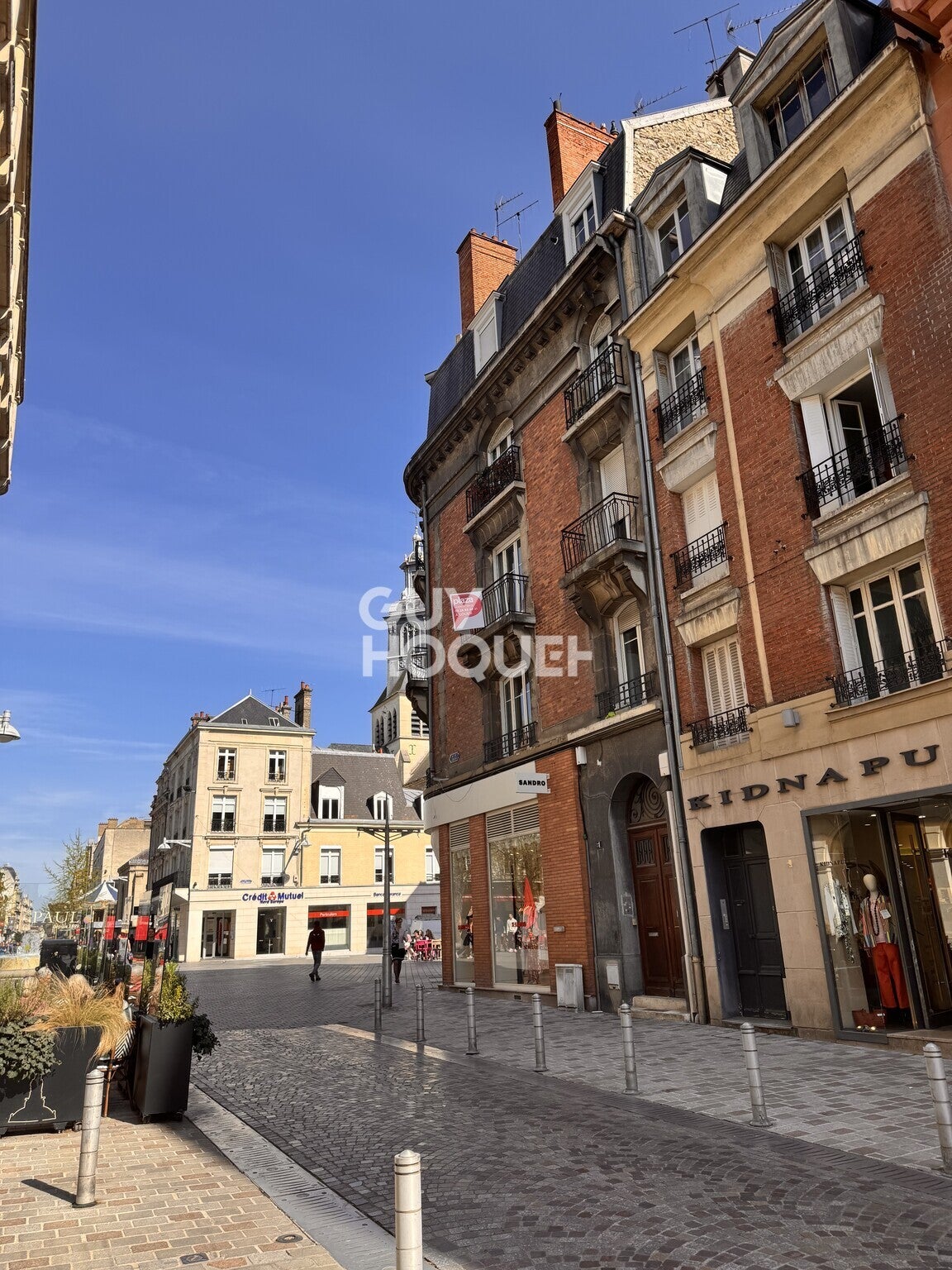 Room Rue de Vesle in Reims
