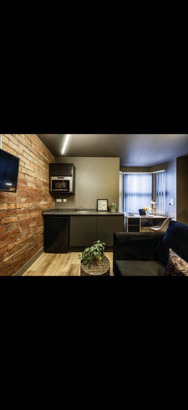 Room Pershore Road in Birmingham