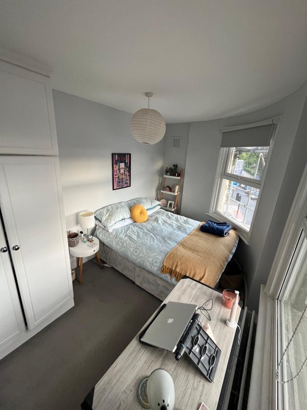 Room Lilford Road in Greater London