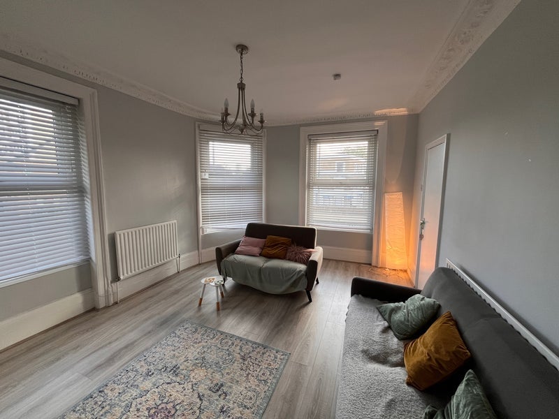 Room Lilford Road in Greater London