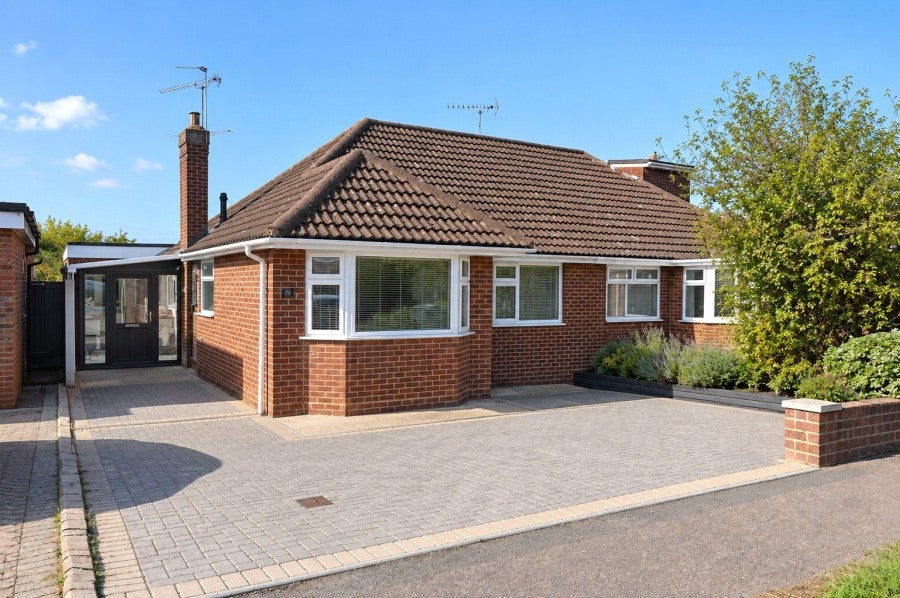 House Cannons Close in East Hertfordshire