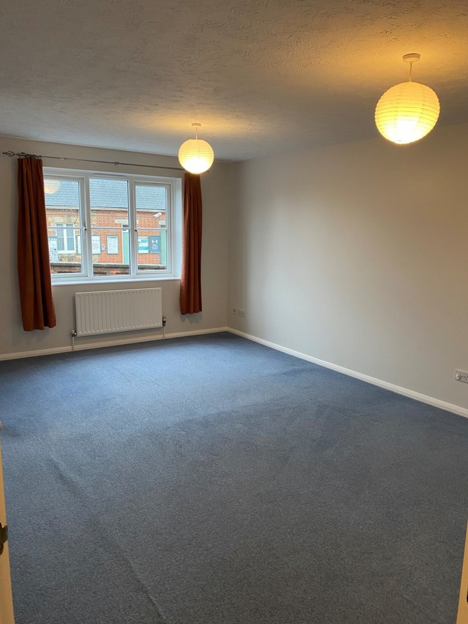 Flat Birkhead Road in Reigate and Banstead