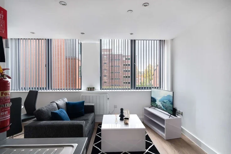 Flat Talbot Road in Trafford