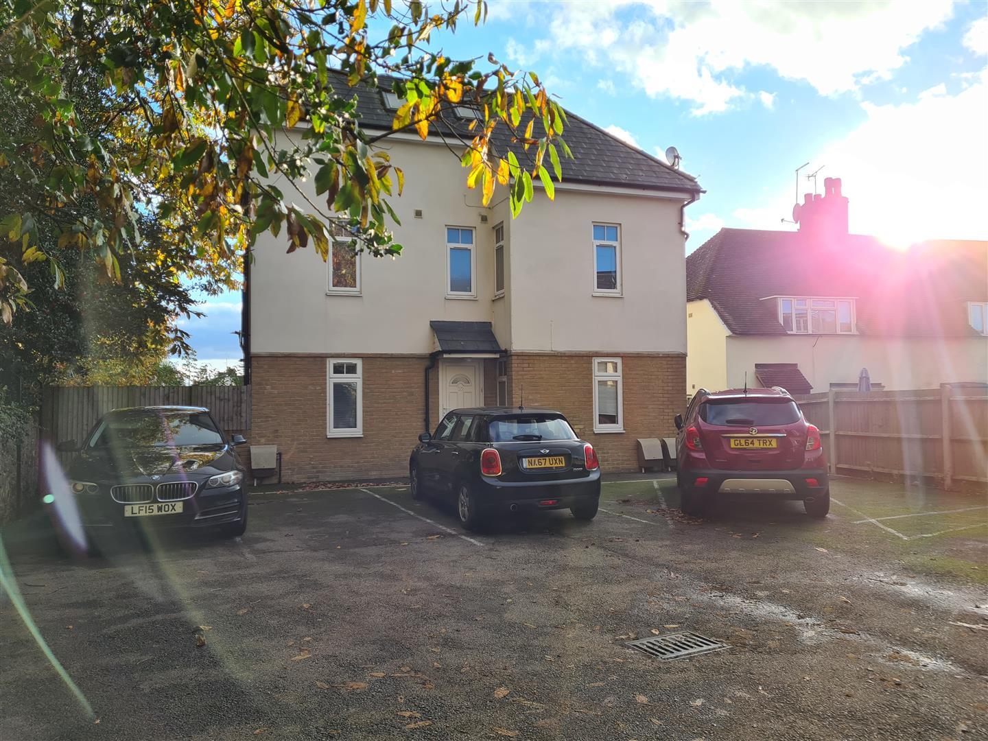 Flat Victoria Orchard in Maidstone
