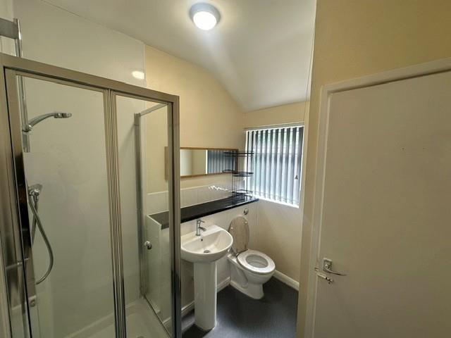 Flat Birchfield Road in Redditch