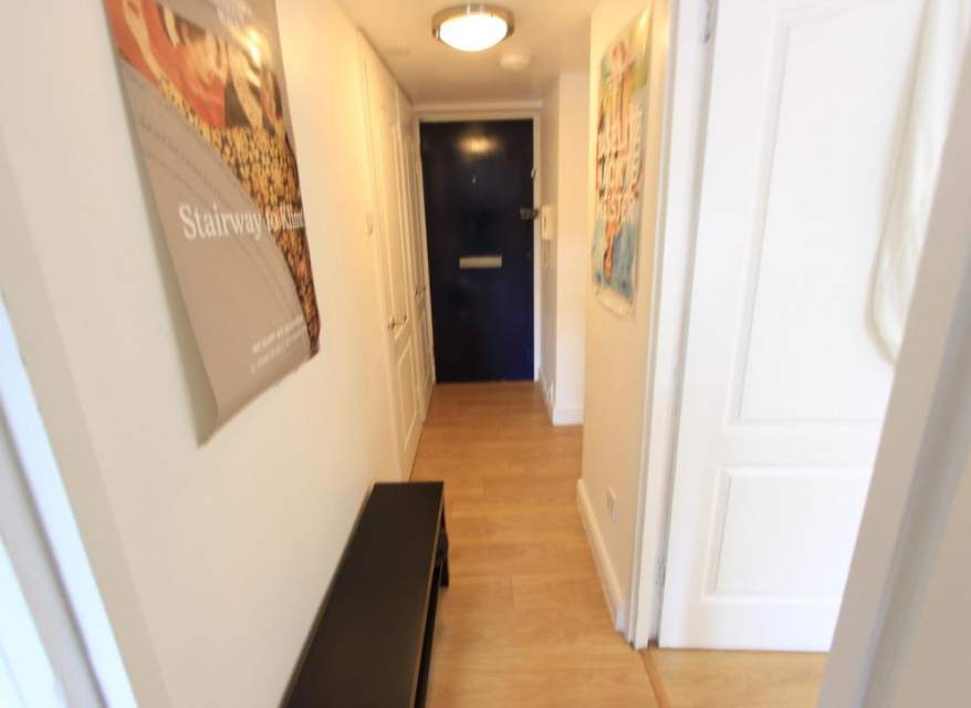 Flat Gresse Street in City of Westminster