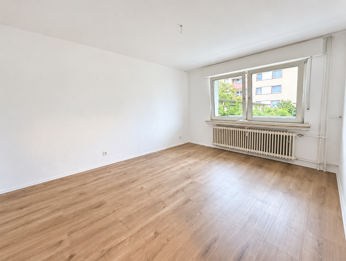 Wohnung Waldecker Straße in Duisburg