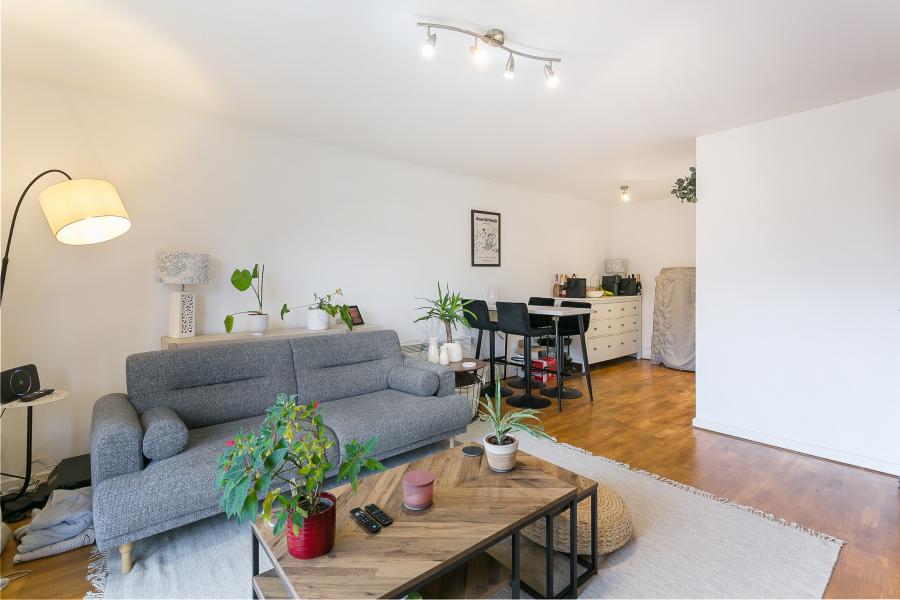 Flat Highwood Close in Greater London