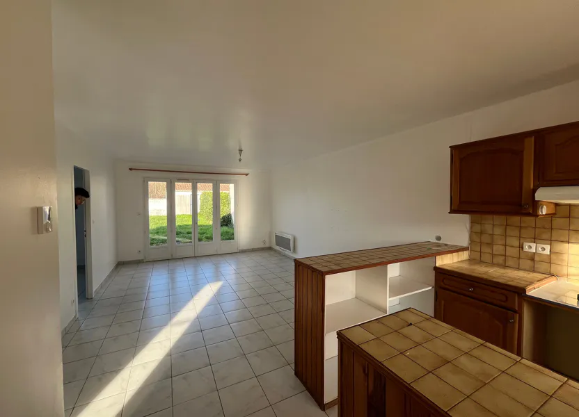 House Rue de la Sallée in Tonnay-Charente