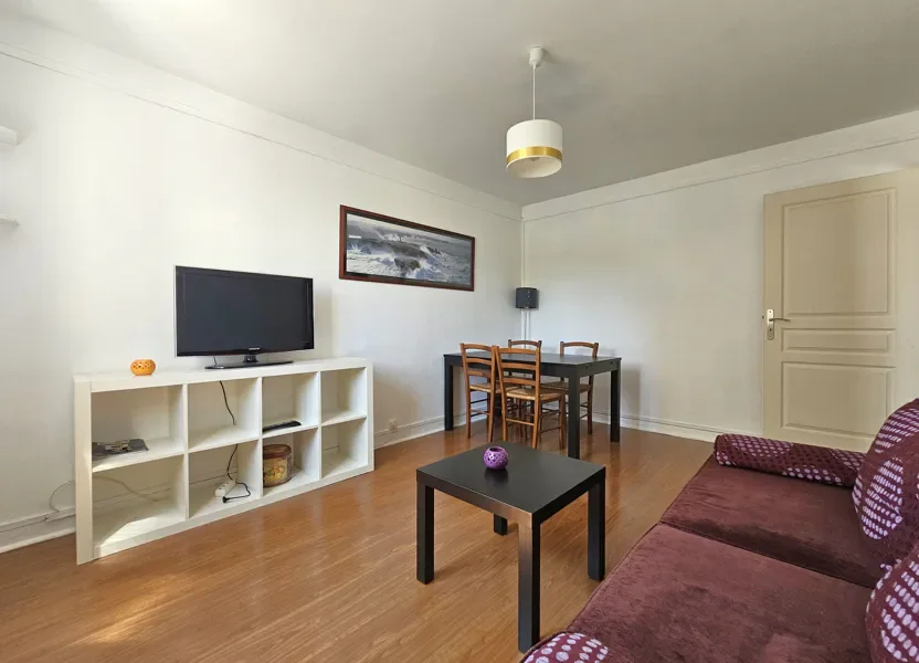 Appartement Avenue Victor et Hélène Basch à Vanves