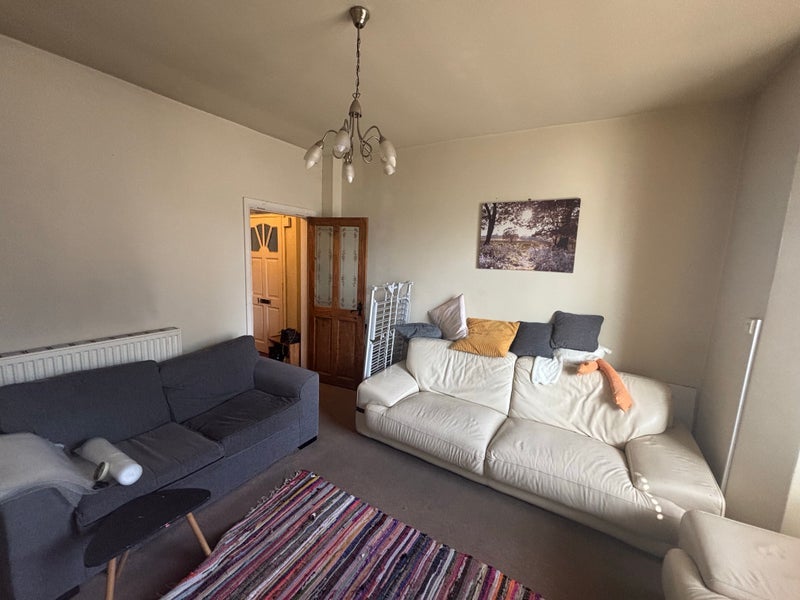 Room Harborne Park Road in Birmingham