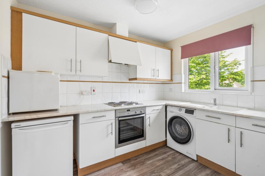 Flat Granville Place in Greater London