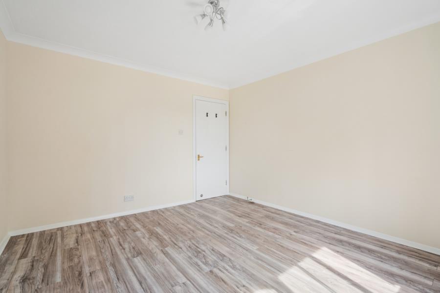 Flat Granville Place in Greater London