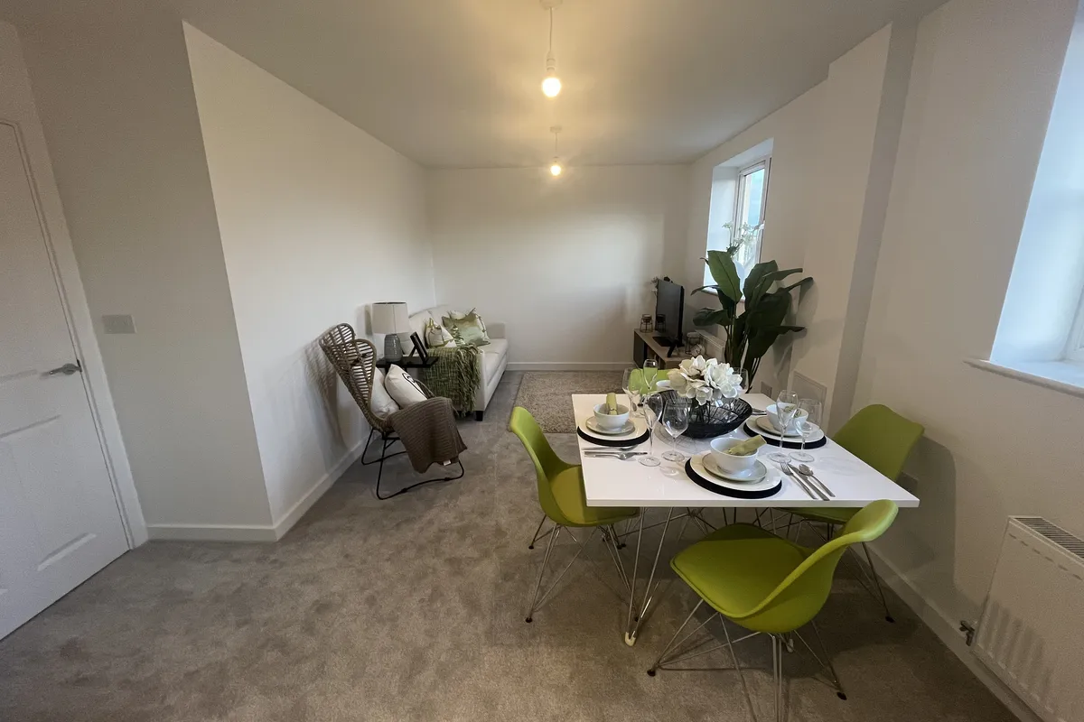 Flat Underwood Close in Peterborough