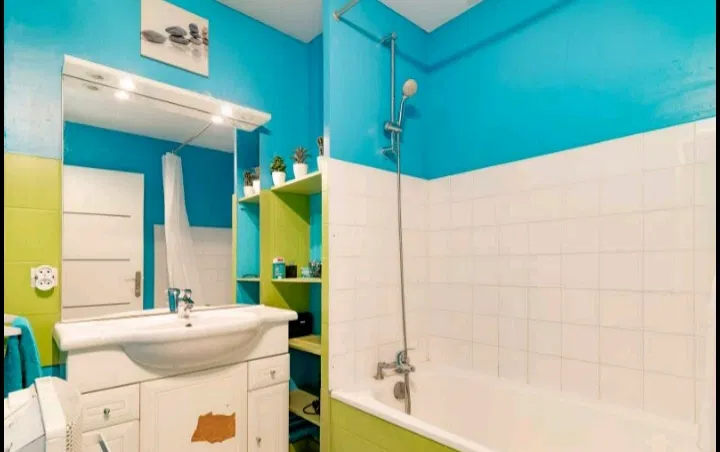 Room Avenue de Beauregard in Bourgoin-Jallieu