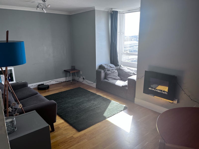 Room Bramlands Close in Greater London