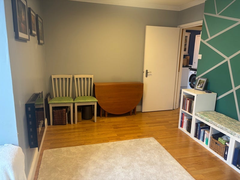 Room Bramlands Close in Greater London