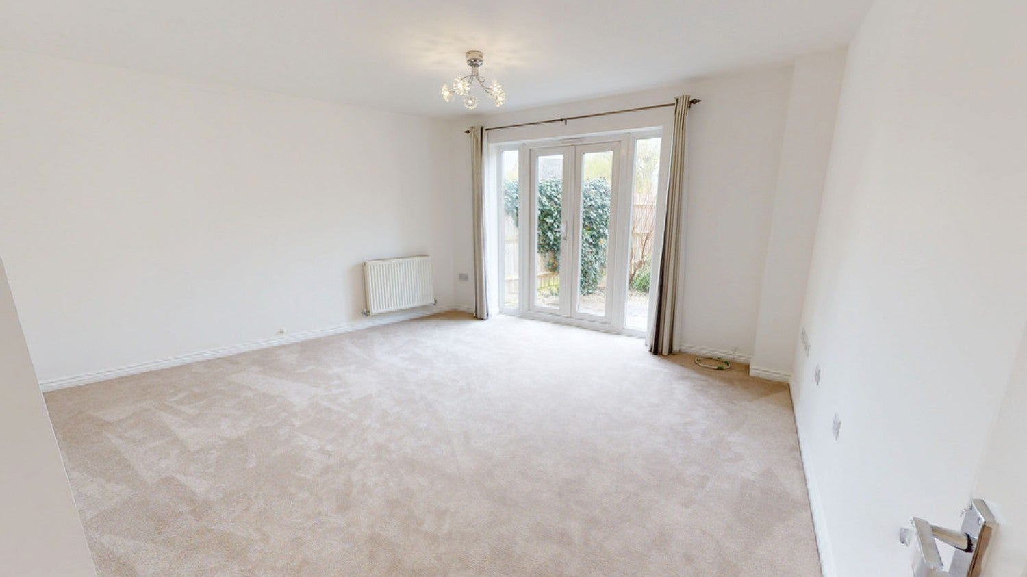 House Wayward Lad Close in Tewkesbury