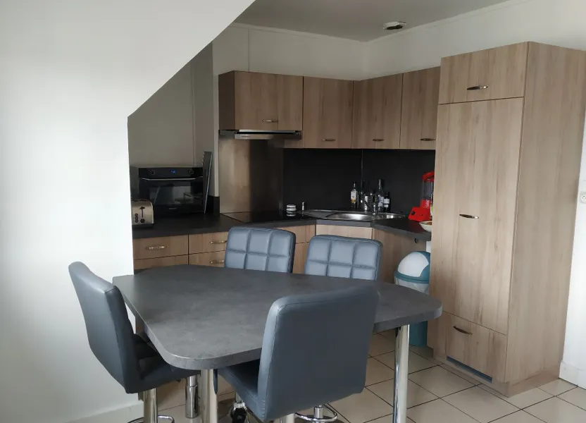 Flat Rue des Trois Barbeaux in Compiègne