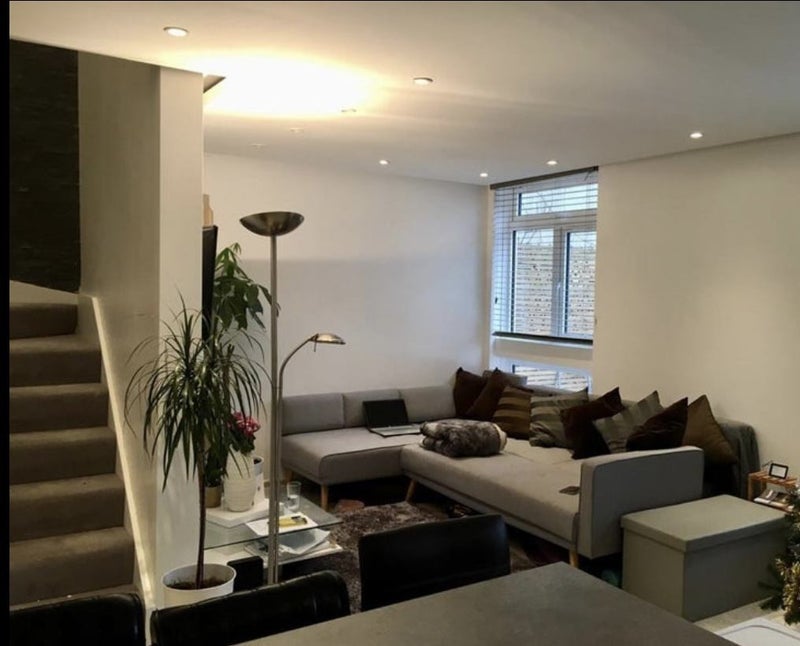 Room Ravenscroft Street in Greater London