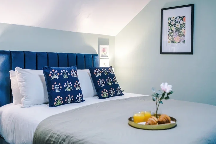 Room Victoria Road in Royal Leamington Spa