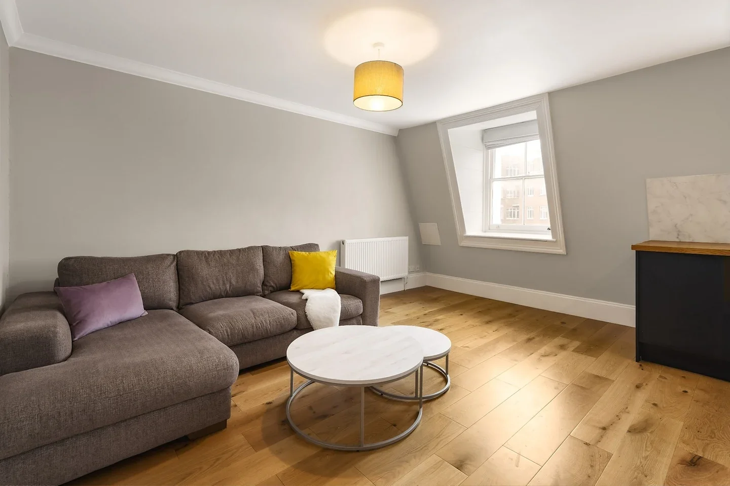 Flat Old Brompton Road in Greater London