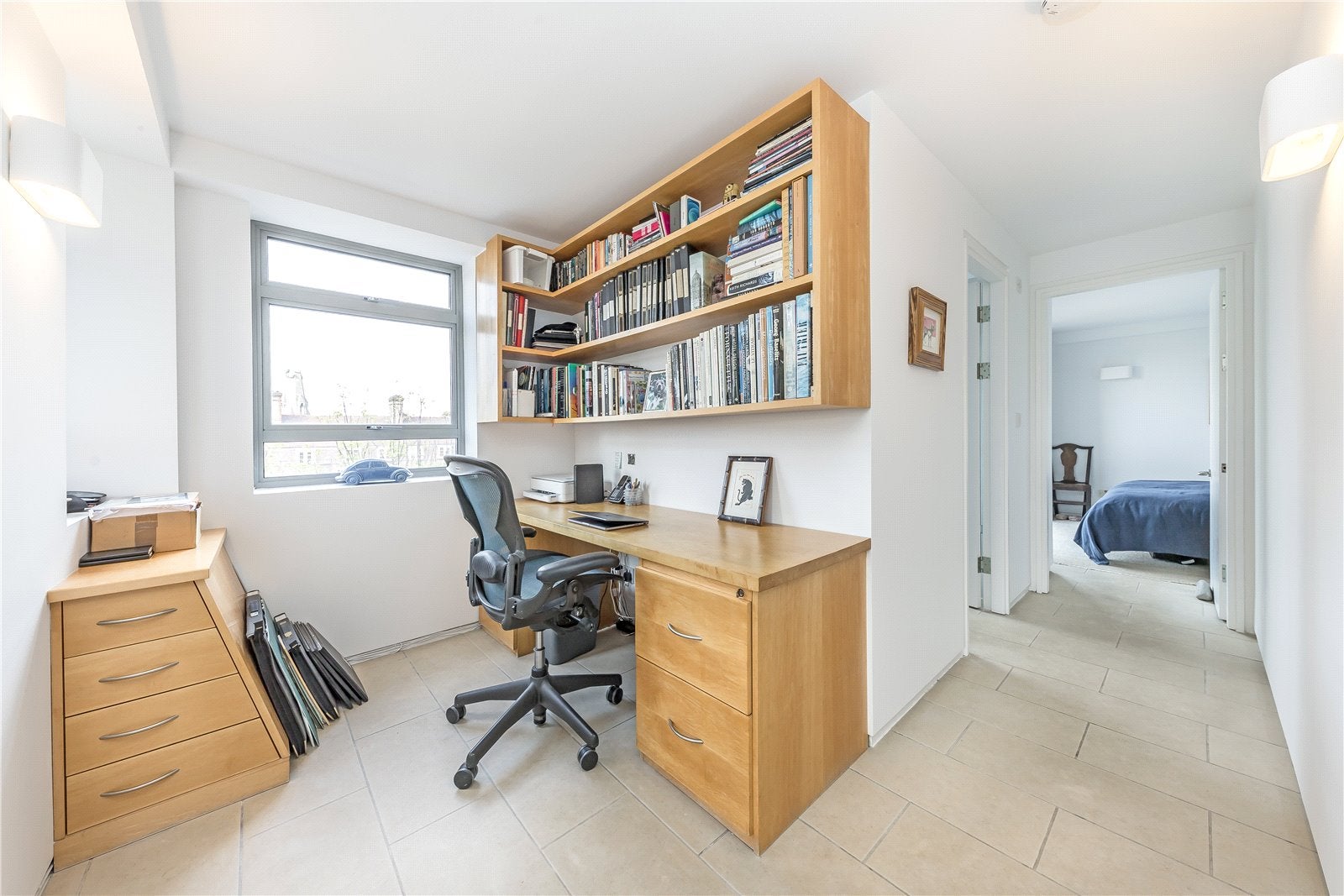 Flat Cliff Villas in Greater London