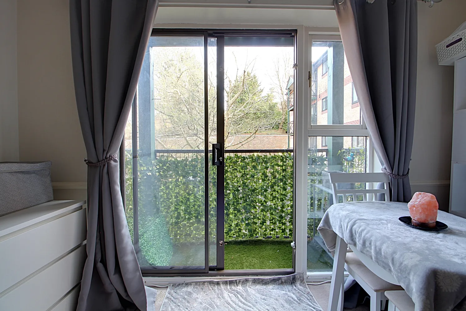 Flat Tongdean Lane in Brighton