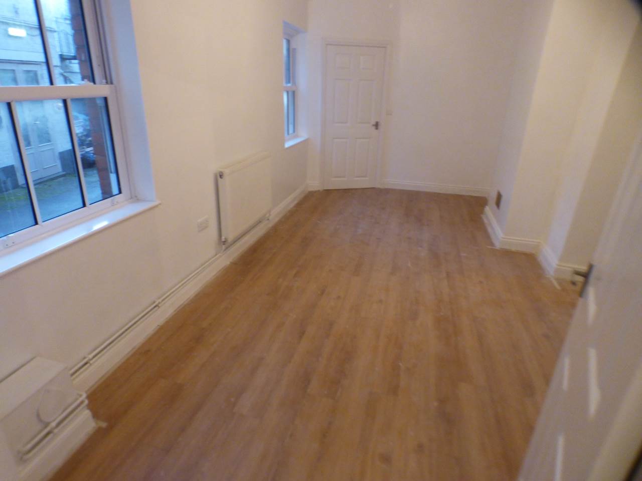 Flat The Triangle in Wrington