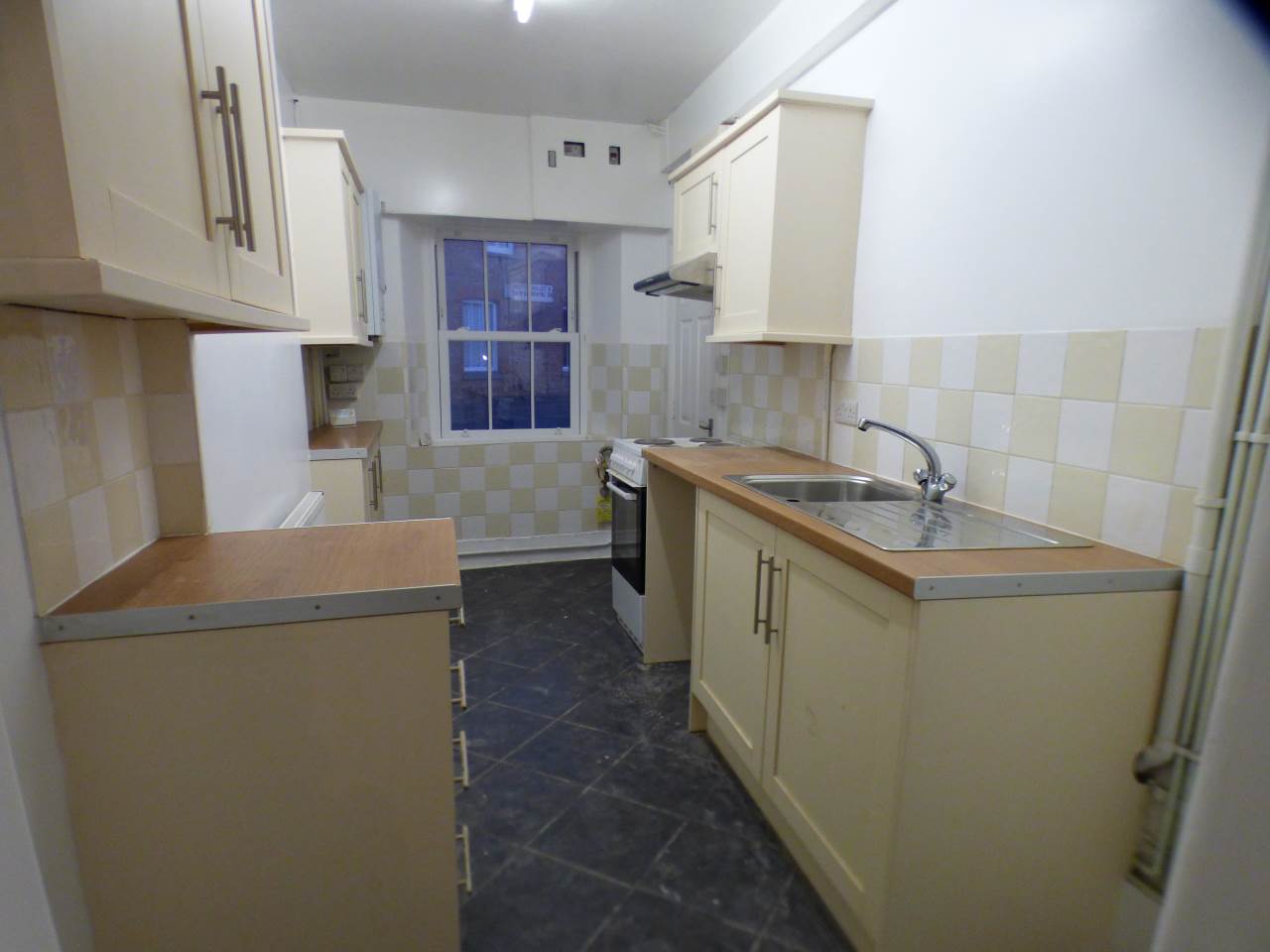 Flat The Triangle in Wrington