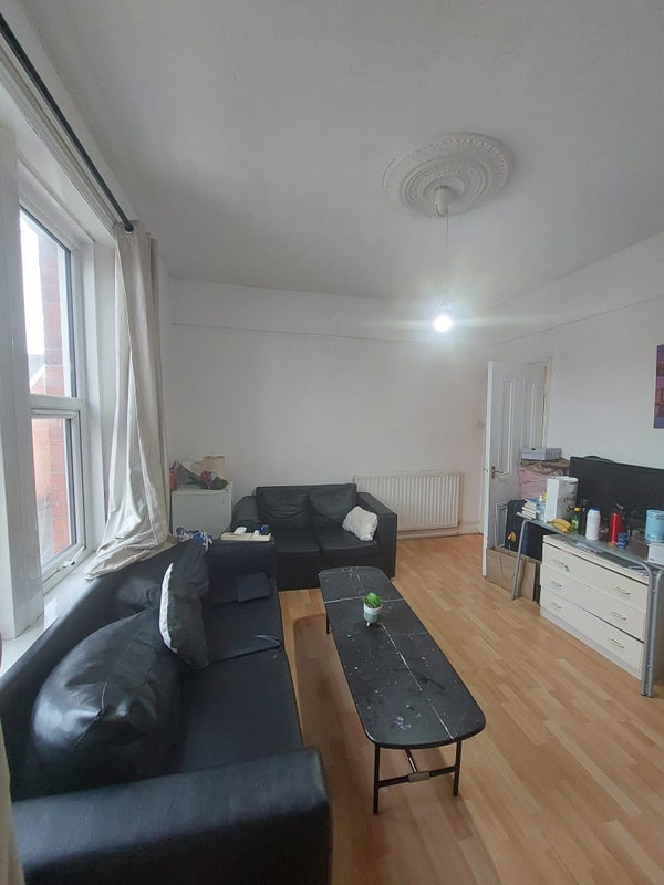 Room Severus Road in Newcastle upon Tyne