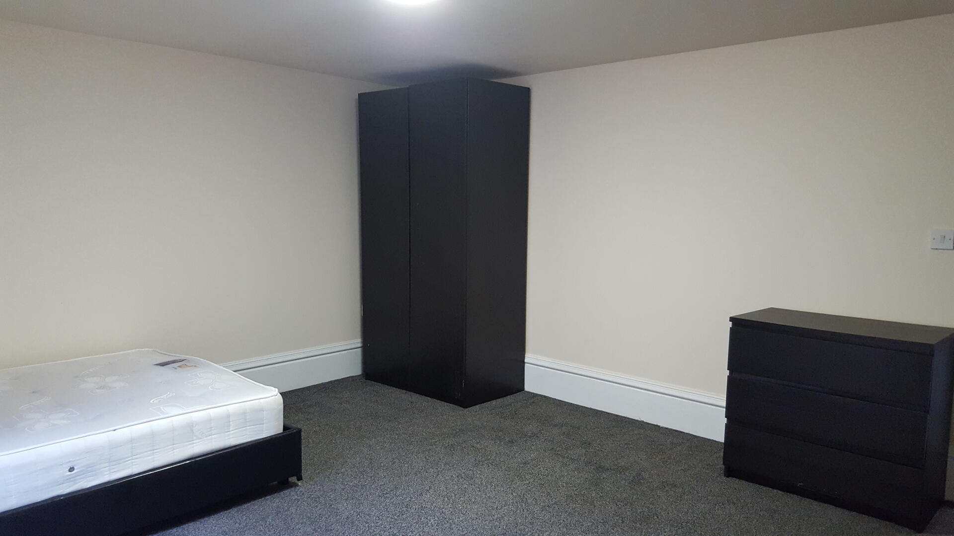 Flat Ribblesdale Place in Preston