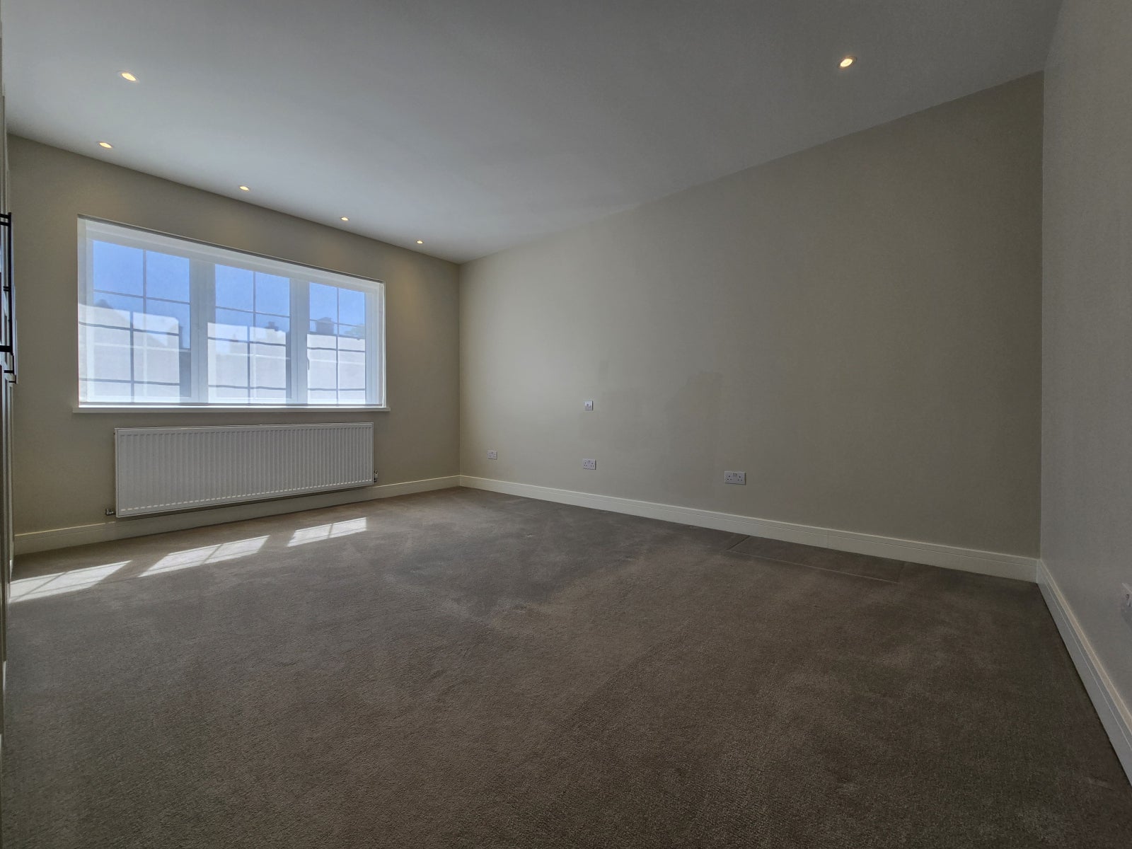 House The Ridgeway in Greater London