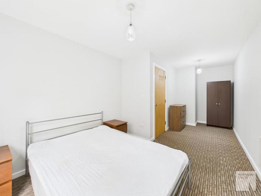 Flat Ordsall Lane in Salford