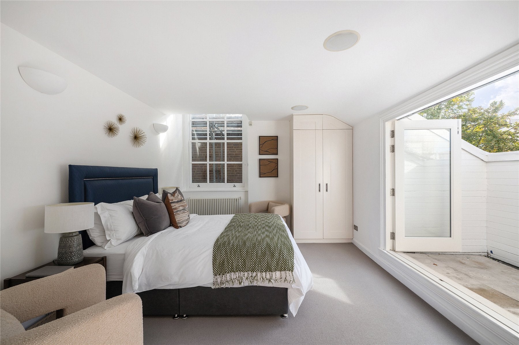 Flat Pembridge Square in Greater London