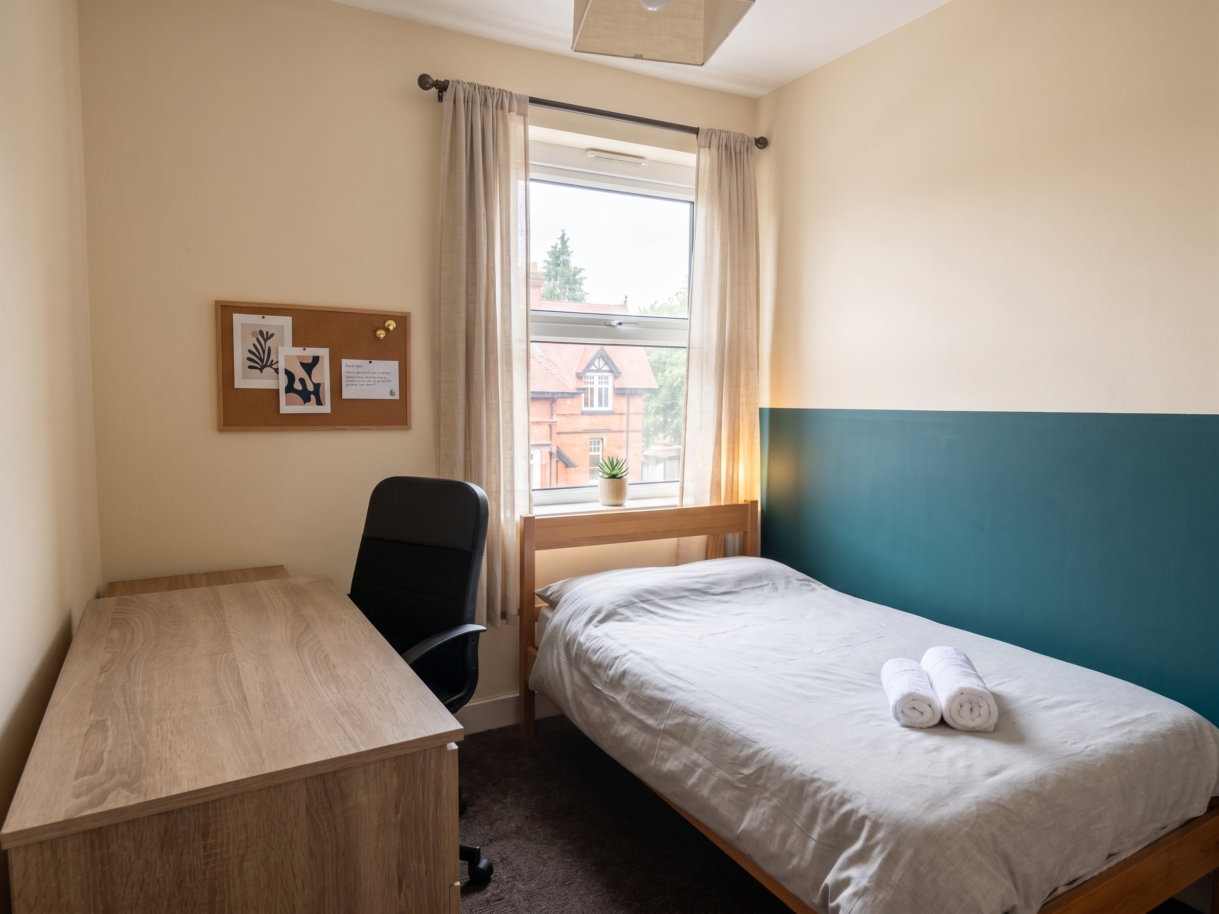 Room Bristol Road in Birmingham