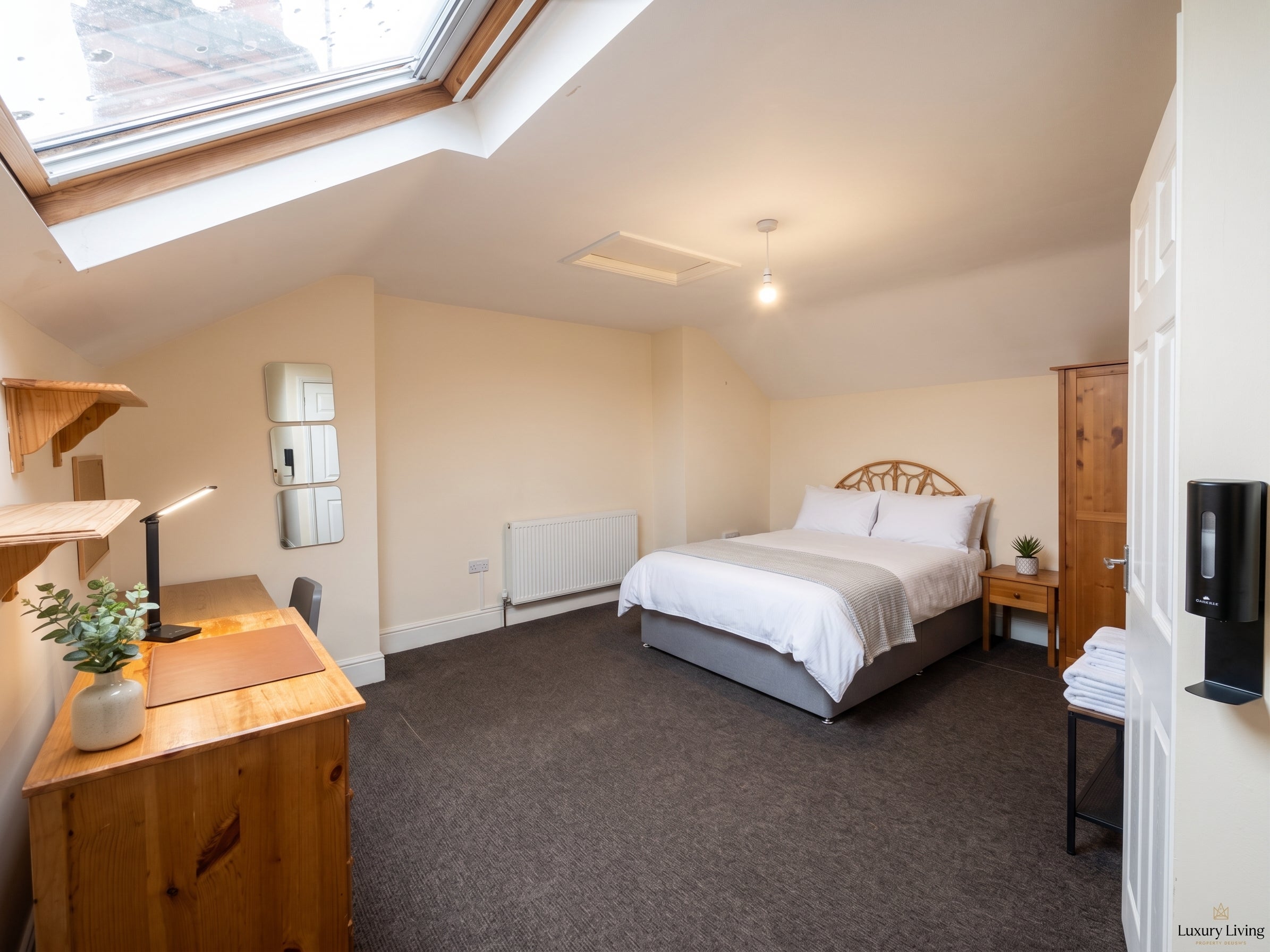 Room Bristol Road in Birmingham