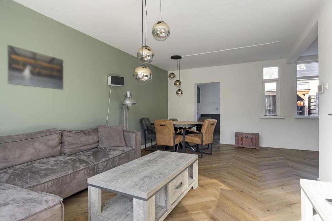 Tussenwoning te koop: Geerhoek 20, Wouw