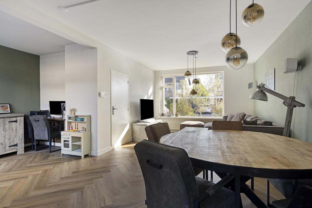 Tussenwoning te koop: Geerhoek 20, Wouw
