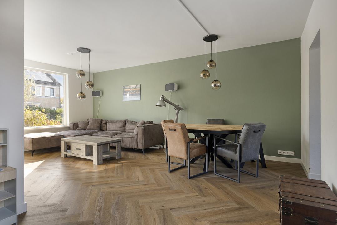 Tussenwoning te koop: Geerhoek 20, Wouw