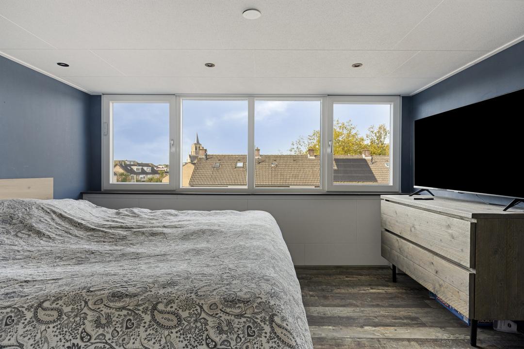 Tussenwoning te koop: Geerhoek 20, Wouw