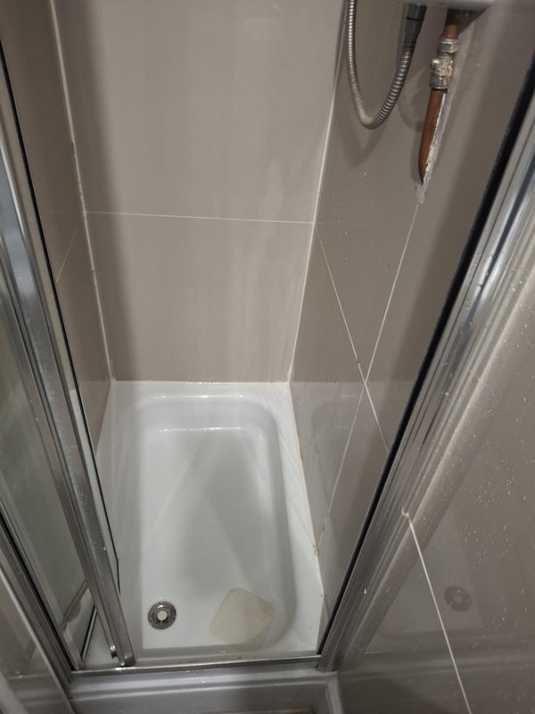Room Harringay Road in Greater London
