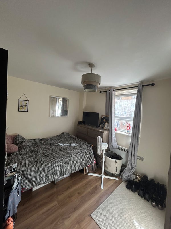 Flat Middlewood Street in Salford