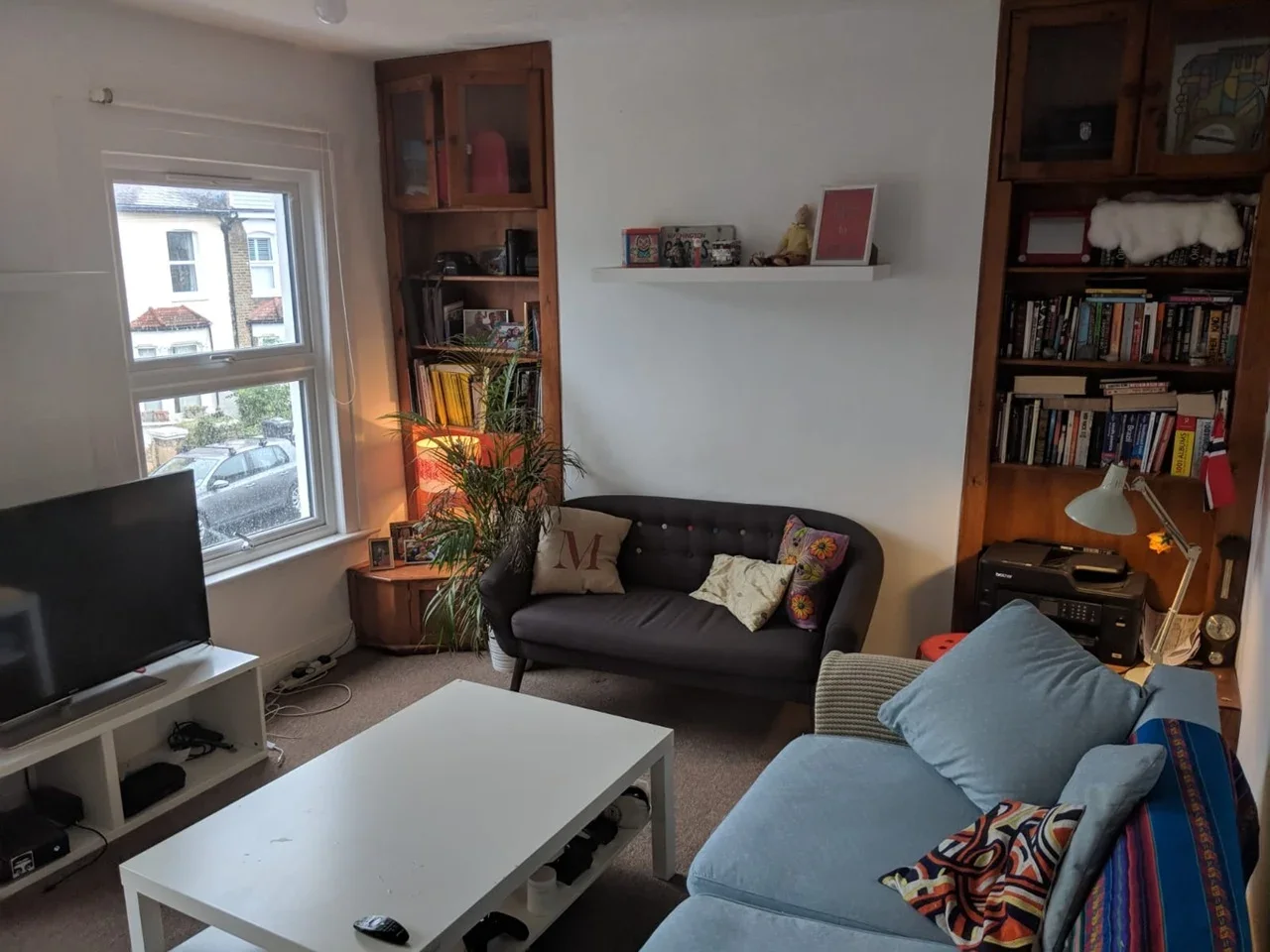 Flat Arabin Road in Greater London