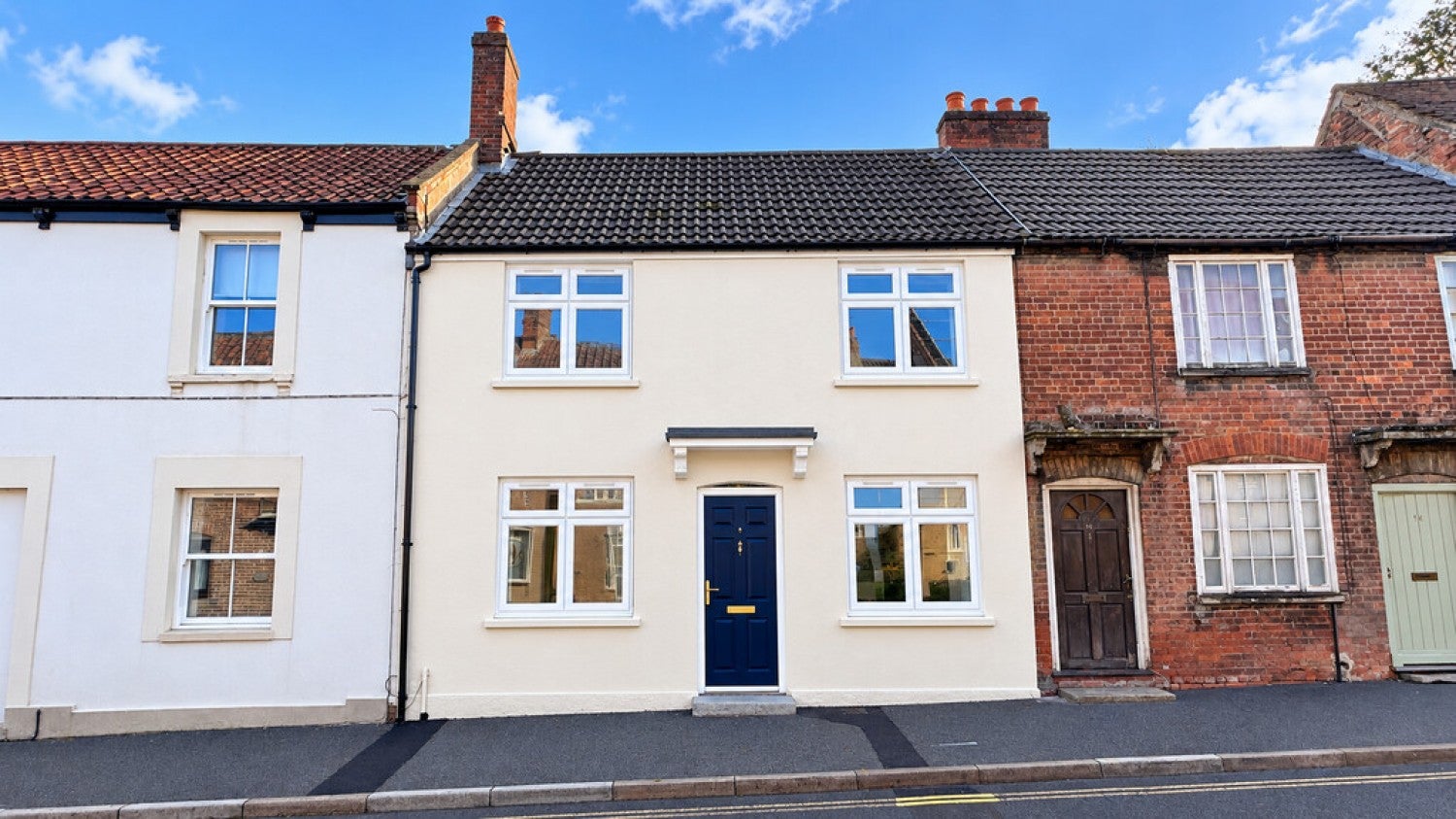 House Field Close in Westbury