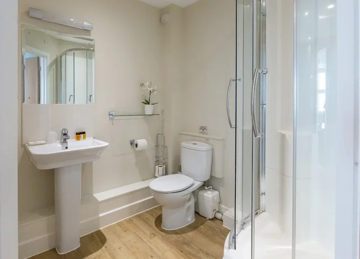 Flat Firwood Drive in Surrey Heath