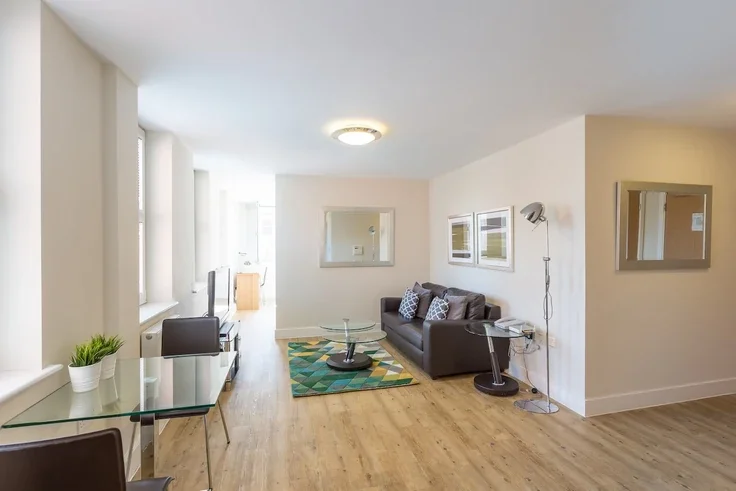 Flat Firwood Drive in Surrey Heath