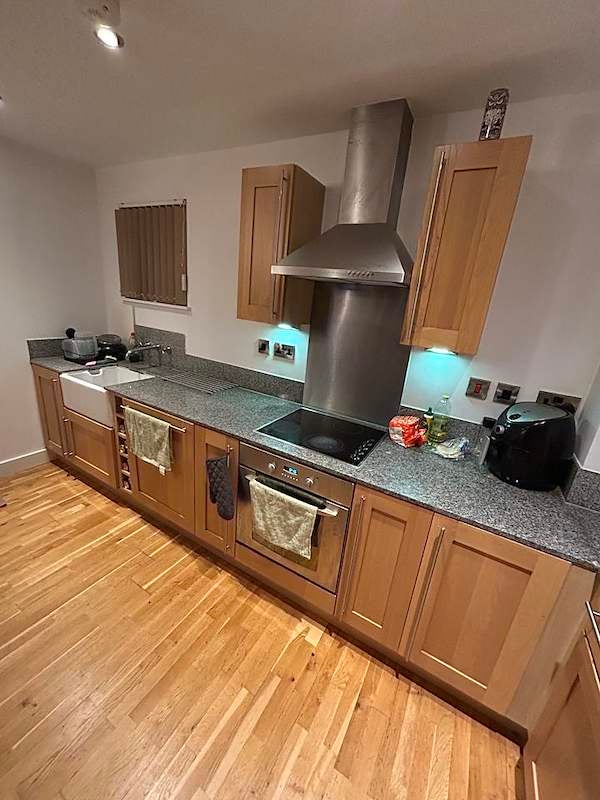 Flat Isaac Way in Manchester