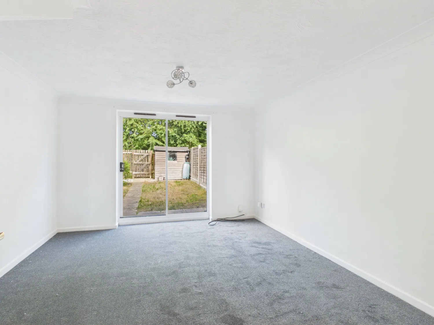 House Riverstone Way in Upton